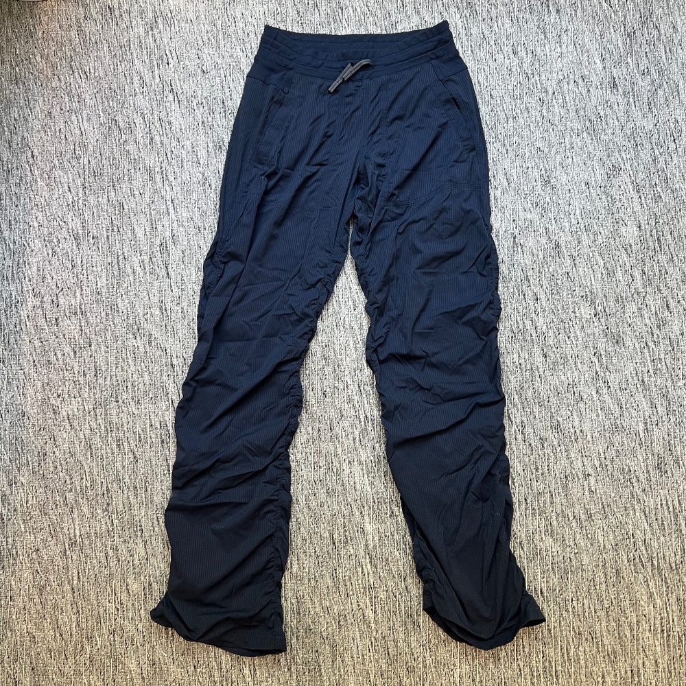 Ivivva Navy Blue Cargo Pant